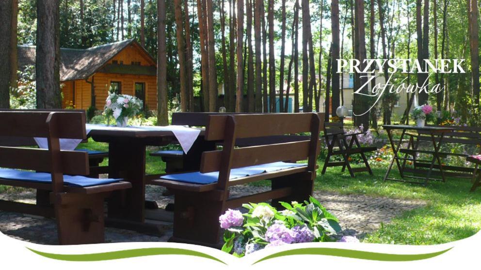 Przystanek Zofiowka Hotel Tuszyn Eksteriør billede